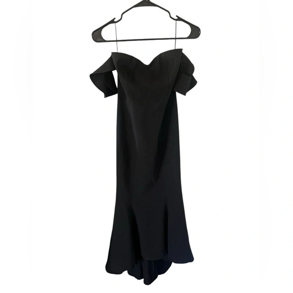 Likely Sunset Gown in Black - Picture 4 of 8